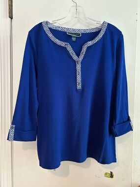 Karen Scott Blue Split-Neck Tunic with Printed Trim size large